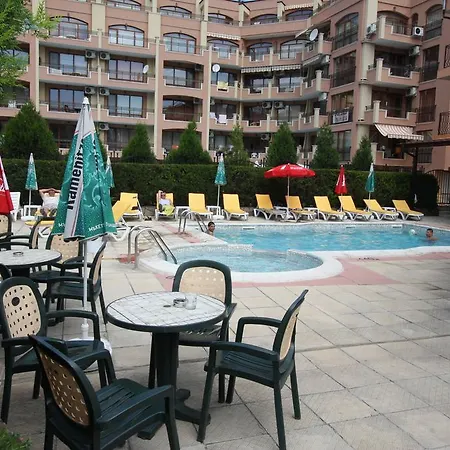 Otel Friends Family 3*