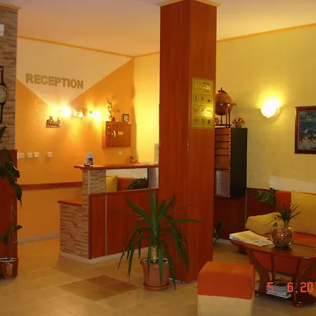 Friends Family Hotel