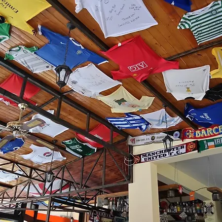 семеен приятели Хотел 3*