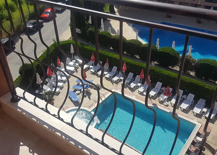 Friends Family Sunny Beach